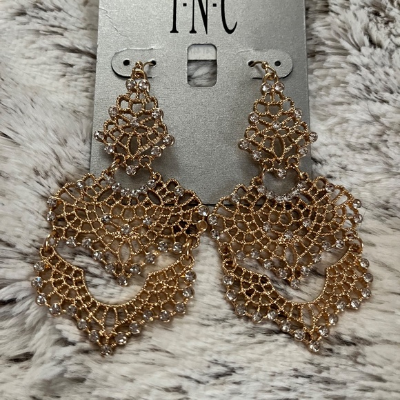 Macys INC Gold & Crystal Lace Chandelier Earrings NWT - Picture 6 of 8